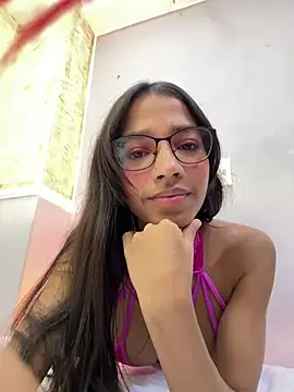 ScarletEvanss  online show from May 11, 11:12 am