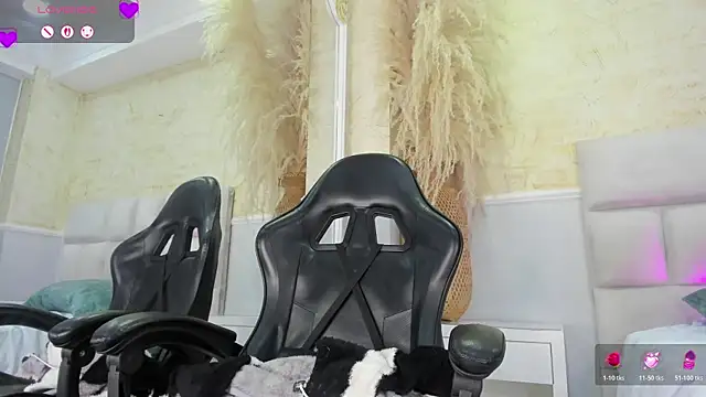 ScarletEvanss  online show from May 15, 4:43 pm