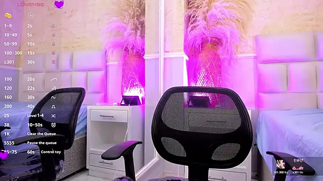 ScarletEvanss  online show from February 6, 10:51 am