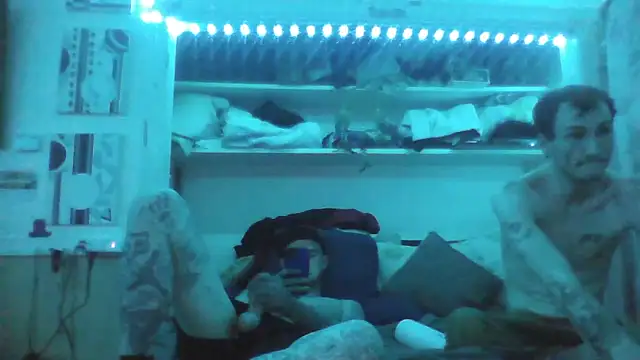 SWAGGDaddy93 online show from April 8, 7:21 am