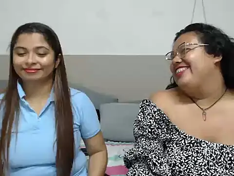 NicollGreen online show from October 23, 1:00 am