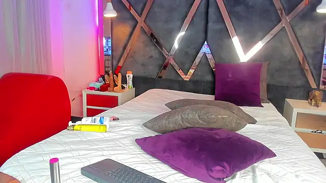 Anastasiaxxx69 online show from November 8, 10:15 pm