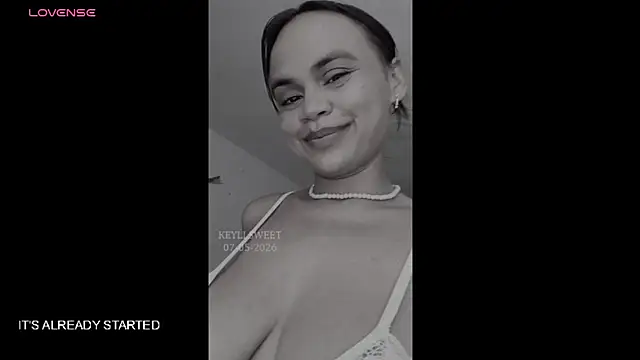 Keyli sweet online show from May 7, 1:04 pm