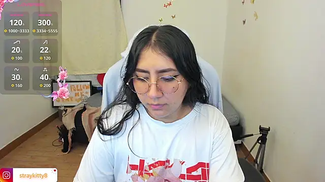 LoveLyy- online show from October 8, 2:27 am