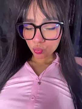 AlannaDollx online show from February 17, 3:22 pm