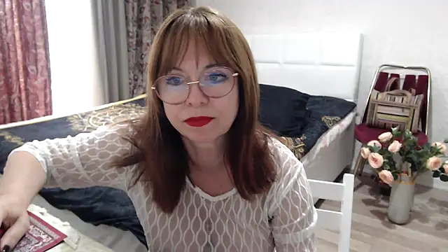 Arisa5000 online show from May 21, 11:30 am