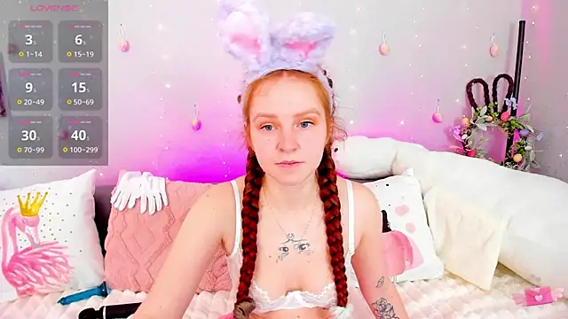 Evarey  online show from April 5, 5:28 am