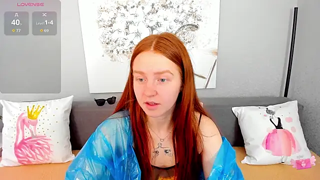 Evarey  online show from November 12, 6:33 am