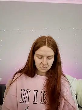 Evarey  online show from February 24, 6:23 am