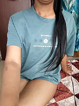 anshika0124 online show from March 25, 6:27 am