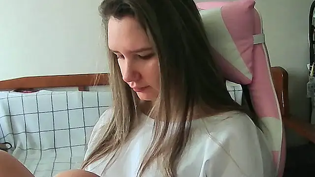 Caymira online show from February 14, 4:36 am