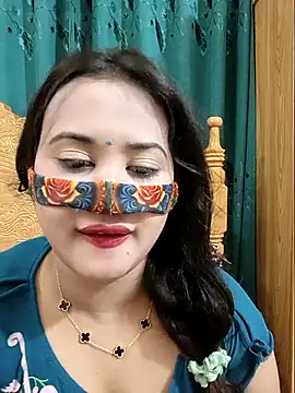 Beauty Queen Soniya online show from May 20, 4:31 am