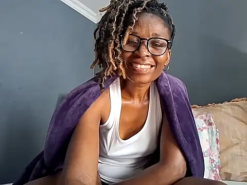 NaughtyCouga online show from April 30, 10:53 am
