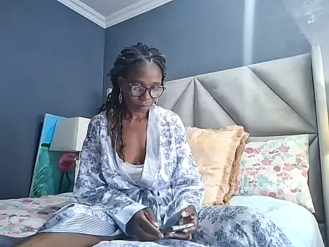 NaughtyCouga online show from May 6, 6:17 am