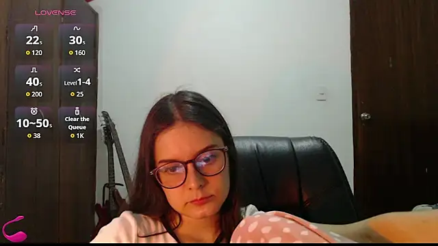 CarlaLorez online show from May 21, 1:58 am