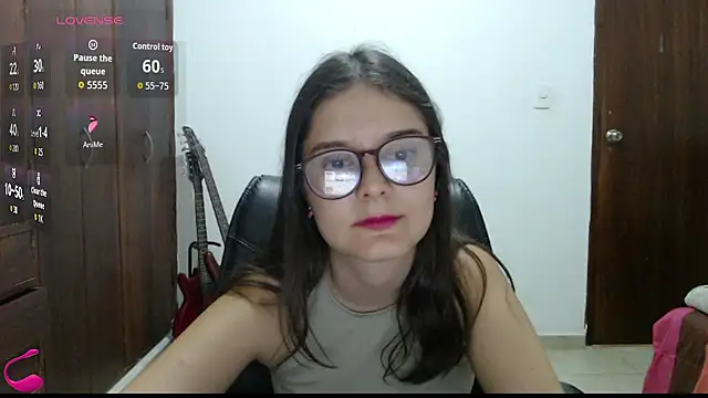 CarlaLorez online show from May 22, 1:58 am