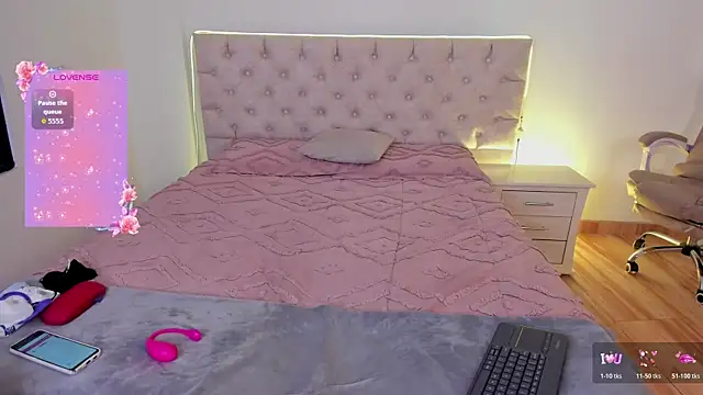 Nina fox 0691 online show from October 31, 1:48 pm