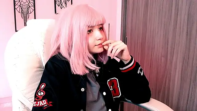 EmuOtori online show from October 9, 12:31 pm