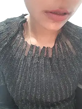 Mahi677 online show from April 2, 2:03 pm