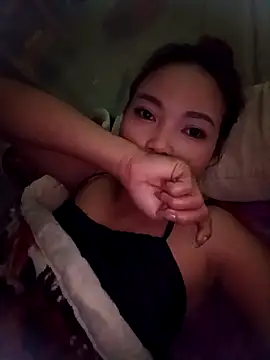 Rabbit-small online show from November 7, 10:58 pm