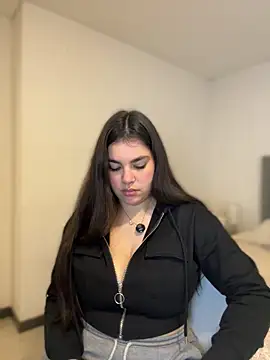 Isabella LaRue online show from April 9, 2:14 am