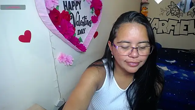 Miss  kendra  online show from May 8, 12:08 pm