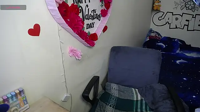 Miss  kendra  online show from May 9, 12:18 pm