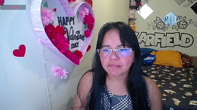 Miss  kendra  online show from May 19, 1:07 pm