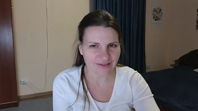 Mirabelle Velvet online show from December 3, 4:59 am