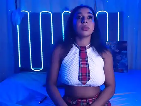 sahia ebony online show from February 19, 7:35 pm