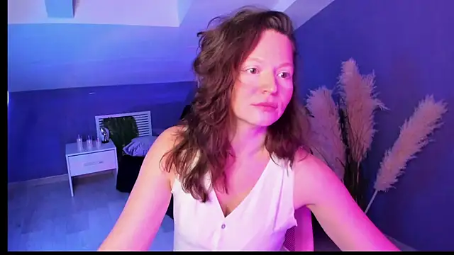 AuroraBorealis   online show from December 22, 10:18 am