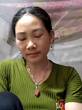 gio-thu online show from April 27, 2:47 pm