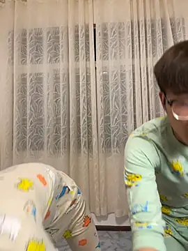 KK-cuteboy online show from October 13, 12:52 pm