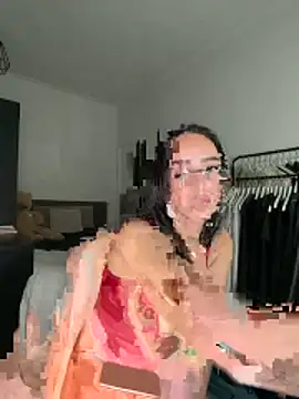 spicycharxx online show from May 10, 7:49 pm