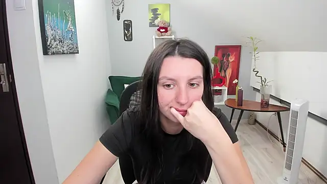 BettyJamess online show from October 20, 7:39 pm