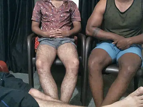 Snapshot of indianmcv25 chatting on October 27, 6:42 am indianmcv25 online show from October 27, 6:42 am