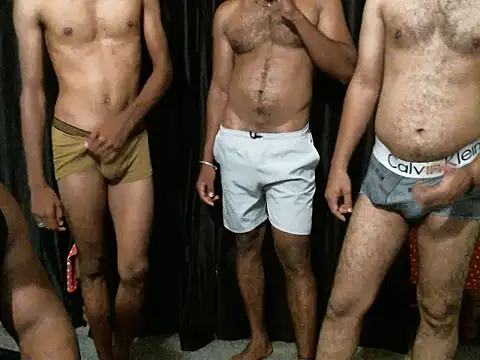 Snapshot of indianmcv25 chatting on October 16, 12:19 pm indianmcv25 online show from October 16, 12:19 pm