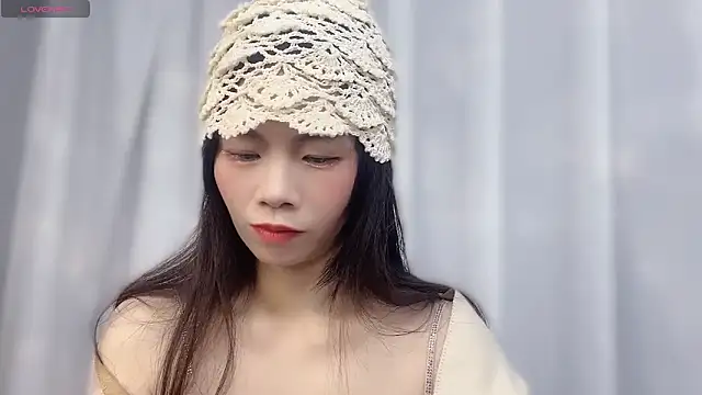 Lynnalltop-165-KeKe online show from December 15, 1:05 pm