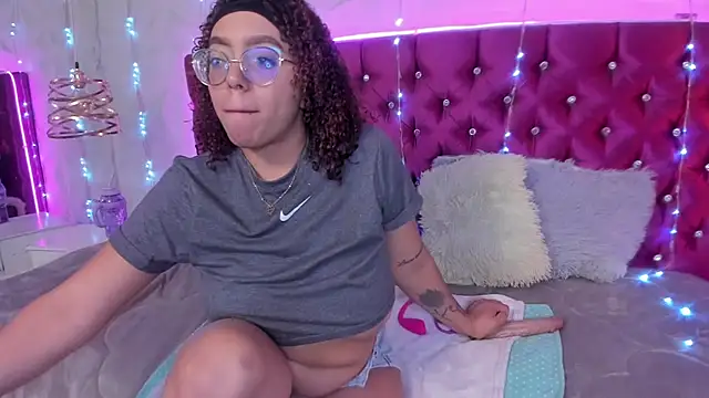 Miamiller 22 online show from January 8, 6:34 pm