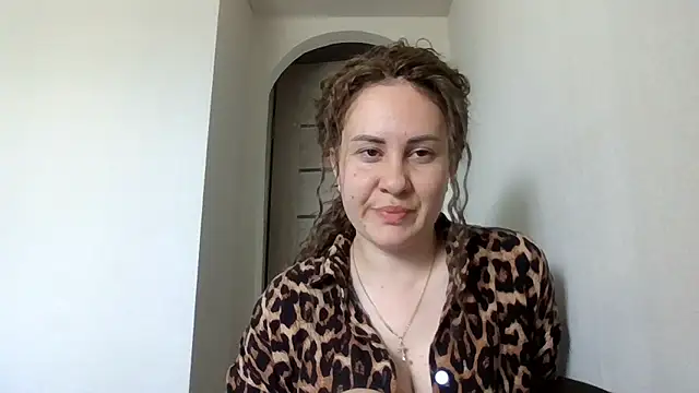 MeadowEyes online show from May 26, 7:51 am