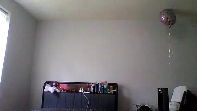 dezzidavill online show from May 17, 2:16 pm
