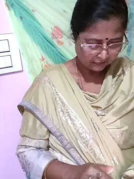 naina5 online show from October 11, 12:19 pm