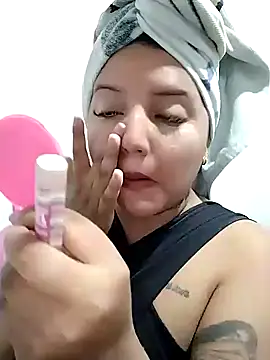 AlinaVega online show from November 1, 2:43 pm