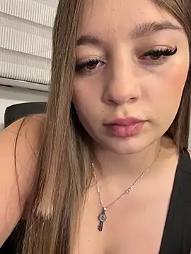   Lorelain   online show from March 27, 11:27 pm