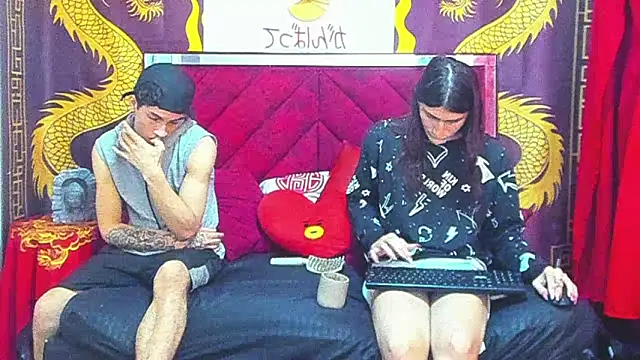 Pride couple online show from February 9, 4:37 am