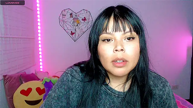 EllieMoonX online show from May 14, 12:05 am
