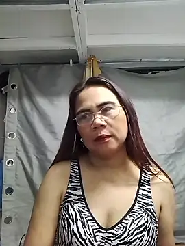 erma joy online show from May 6, 10:03 pm
