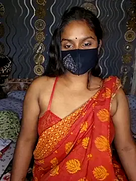 Sweet-Maddlina online show from April 3, 3:15 am