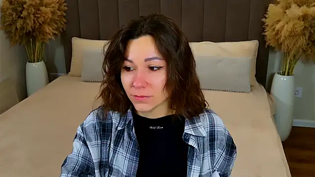 EdenSolis online show from March 28, 8:58 am