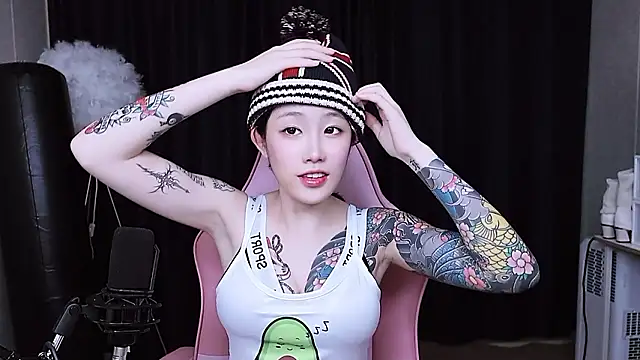 MISA 02 online show from October 30, 12:06 pm